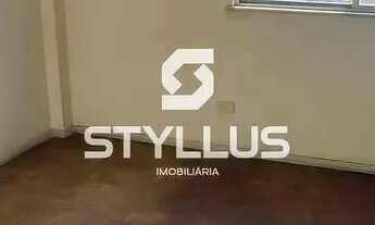 Imagem 7: Apartamento 68m², 2qts, vaga escriturada, elevador e dependência. Vazio. M87S