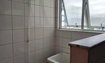 Imagem 2: Quarto e sala com garagem centro