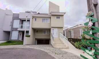 Imagem: Casa em Condomínio no Pinheirinho de 370,00