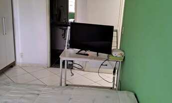 Imagem 7: 3 quartos no Ed Castelo em Itapuã Cód: 23954 F