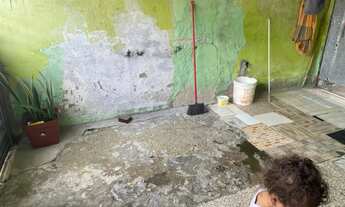 Imagem: Vende uma casa no Porto dantas