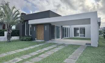 Imagem: Casa térrea frente Leste, sendo 04 suítes