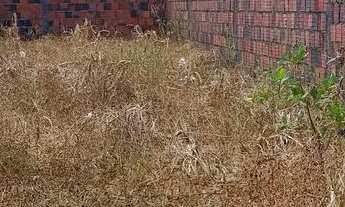 Imagem 2: Terreno 7X30m, de duas esquinas