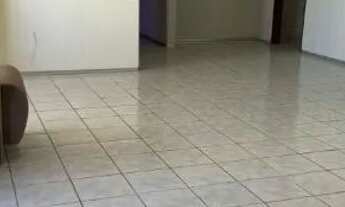 Imagem 2: Excelente apartamento com 03 quartos sendo 01 suite + DCE no bairro do Miramar