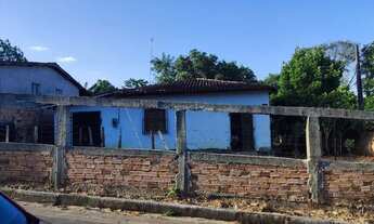 Imagem 2: Casa com 3 Quartos (1 Suíte) + Terreno Enorme (16x64m