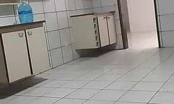 Imagem 7: Comercial: 4 Suítes, 5 WCs, Duas Salas, Coz Ampla, 5 Vagas. Boa para Restaurante, Clínica