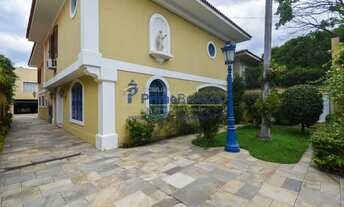 Imagem: Casa á venda em Jardim Paulista com 4 quartos