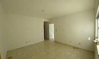 Imagem 3: Apt com armários e box Elvamar