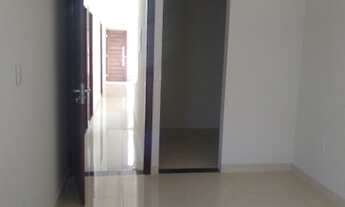 Imagem 5: Casa nova na avenida principal do bairro Aeroporto