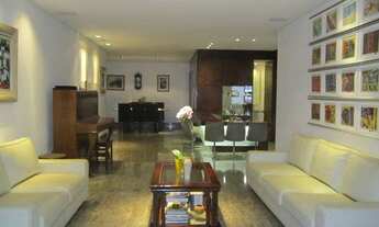 Imagem: Apartamento de 220 m no bairro Serra