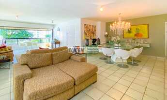 Imagem 2: Esse charmoso apartamento no tranquilo bairro de Setúbal tem 224 m² muito bem distribuídos