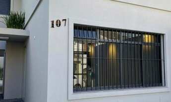 Imagem 2: Casa toda reformada na Rua Meruoca com três dormitórios e duas vagas!!