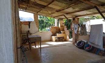 Imagem 3: Casa em Vale dos Reis 4, no ponto de ônibus