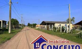 Imagem 7: C711 - Residência em madeira com 2 dormitórios no balneário Albatroz