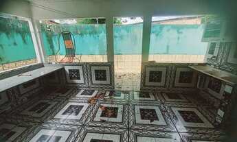 Imagem 4: ALUGUEL- CASA GRANDE E ESPAÇOSA COM 3 QUARTOS