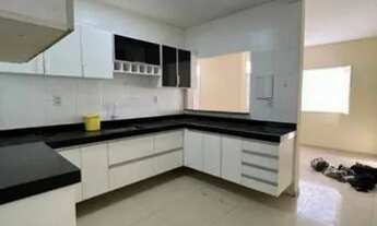 Imagem 6: Residência em avenida próximo aos hospitais