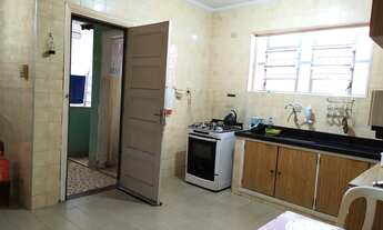 Imagem 5: Casa para venda possui 130 metros quadrados com 3 quartos em Macuco - Santos - SP