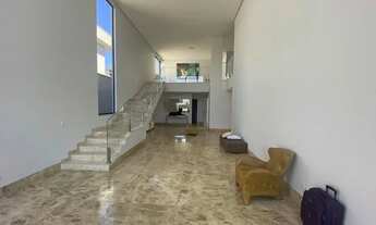 Imagem 2: SOBRADO 500m2, JARDINS MILÃO 4 SUÍTES COM ELEVADOR, 4 VAGAS