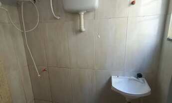 Imagem 5: Alugo Kitnet Casa com 2 banheiros