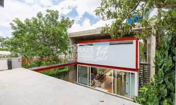 Imagem 4: Casa feita por arquiteto com a ideia de suspenso na floresta com 4 Suítes,400m² à venda, B