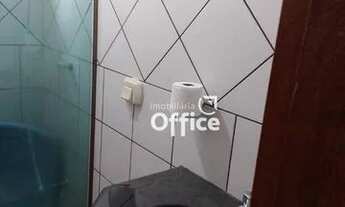 Imagem 7: Apartamento com 3 quartos à venda, 78 m² por R$ 220.000 - Maracanã - Anápolis/GO