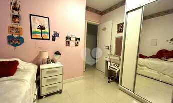 Imagem 8: Lindíssimo sala, 3 dormitórios, suíte, uma vaga em escritura, juntinho metrô, play, sa]ão