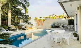 Imagem 4: EXCELENTE CASA com 5 SUÍTES à VENDA - em Jurerê Internacional Florianópolis/SC!