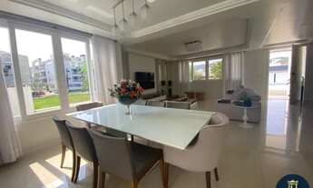 Imagem 5: Casa para Locação em Florianópolis, Jurerê, 3 dormitórios, 3 suítes, 5 banheiros, 4 vagas