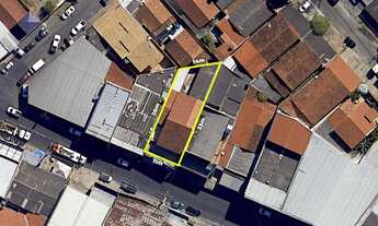 Imagem 2: Galpão/Depósito/Armazém para aluguel e venda possui 270 m2, com 3 quartos, sendo uma suíte