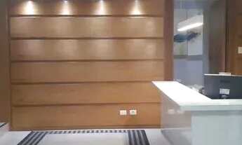 Imagem 2: Casa comercial com 315 metros AC, 8 salas, 6 WC's, 3 vagas - Pq . Continental