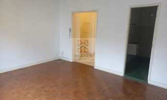 Imagem 2: EXCELENTE INVESTIMENTO. AO LADO DA SANTA CASA, ANDAR ALTO