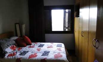 Imagem 7: CASA COM 03 PAVIMENTOS