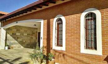 Imagem: Casa para venda tem 95 metros quadrados