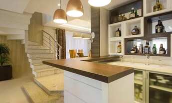 Imagem 2: Apartamento para aluguel com 225 metros quadrados com 3 quartos em Portão - Curitiba - PR