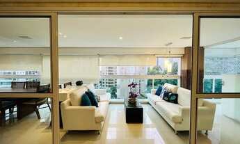 Imagem 5: Apartamento a venda em Moema com 3 dormitórios sendo 3 suítes 4 vagas