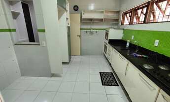 Imagem 4: Casa linear Centro c/ 3qts, send 1suíte, 2brs, 2vgs, quintal, split, blindex, amrs plnjds