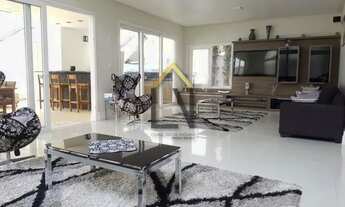 Imagem 2: Admirável sobrado mobiliado para venda em área nobre de Taubaté!