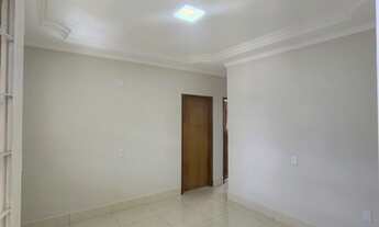 Imagem 3: Agio casa Alto Padrão (700.000,00 ) finíssimo acabamento 3 Qtos 2 suites Aceito troca