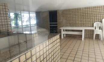 Imagem 4: MD Apartamento com excelente localização no bairro das Graças, a rua do edf fica em frente