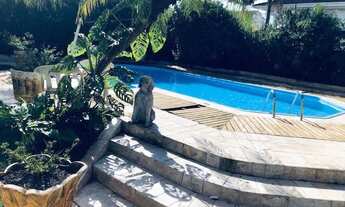 Imagem 3: OPORTUNIDADE! Linda Casa com 4 suítes, 354m2priv.,638m2 terreno,Córrego Grande, Florianóp