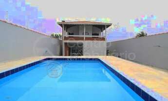 Imagem 2: CASA com piscina e 4 quartos em Peruíbe, no bairro Balneario Arpoador