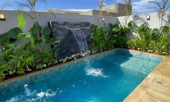 Imagem 2: ALPHAVILLE 1 ,Casa Alto Padrão Térrea, 3 suítes. - Casa com três suítes