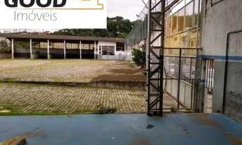 Imagem: Pátio de ônibus e respectivas instalações