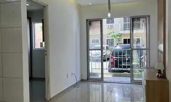 Imagem 3: Apartamento - Piedade - 02 Quartos - Reformado - C/Planejados - Varanda - 01 Vaga