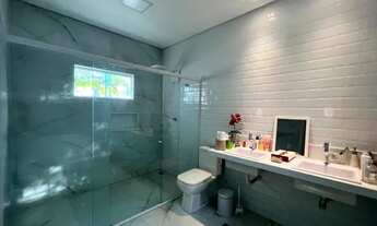 Imagem 6: Casa de condomínio para venda possui 220 metros quadrados com 3 quartos