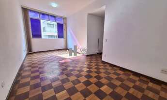 Imagem 3: Excelente apartamento à venda na Rua Mariz e Barros, Tijuca. Amplo e arejado, com 120m², s