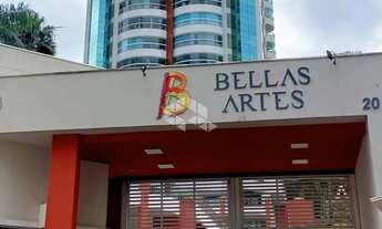 Imagem 12: Apartamento mobiliado com 2 quartos e 2 vagas no Pioneiros em Balneário Camboriú