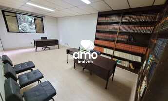 Imagem 4: Sala comercial no piso superior para venda no Centro de Brusque