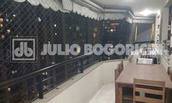 Imagem 7: EXCELENTE APARTAMENTO, ANDAR ALTO VISTA PARA PEDRA DA GÁVEA, VARANDÃO, 2 QUARTOS, ARMÁRIO