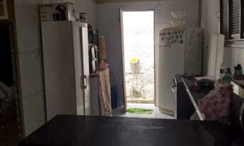 Imagem 6: Casa no Pacheco, esquina, 04qts sendo 02stes, WC social, Garagem, Área total 300m²